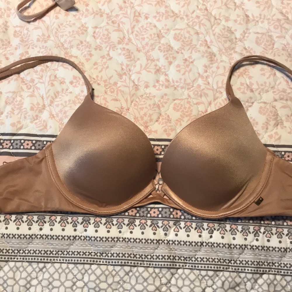 Victoria Secret VERY SEXY push up